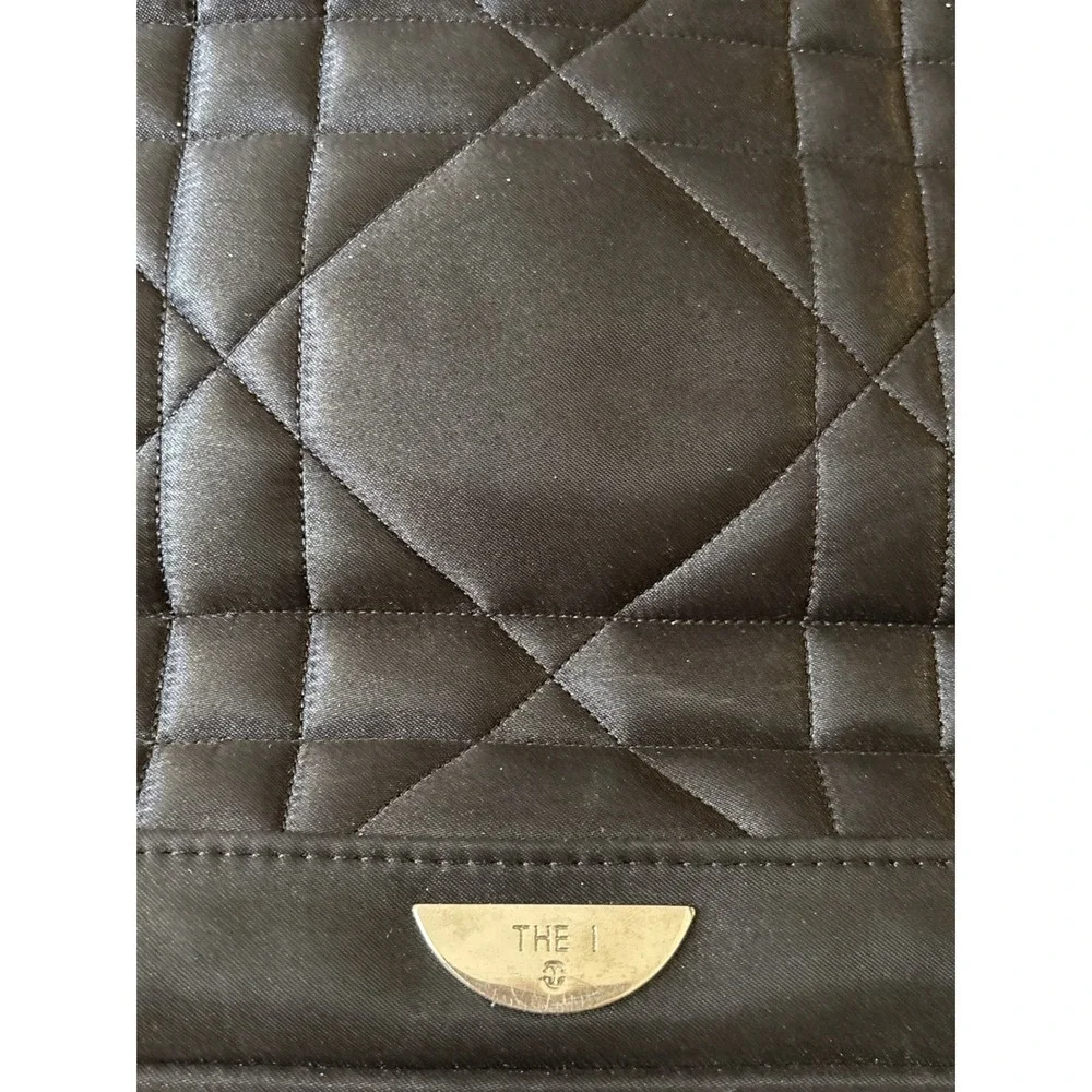 THE 1 quilted satin